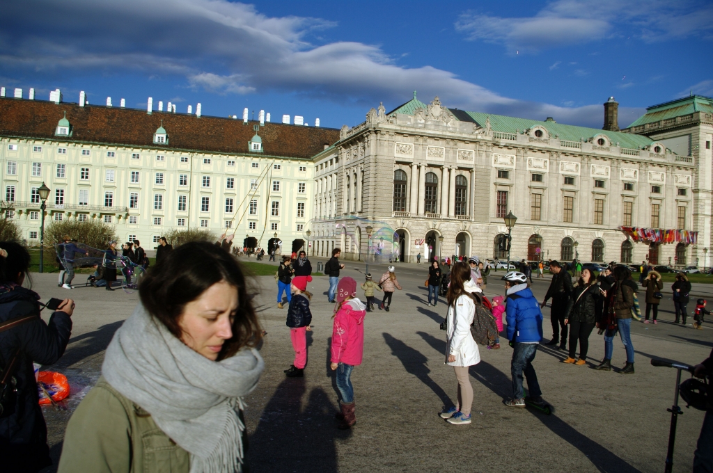 Дорожные знаки в Венеции есть, но они -