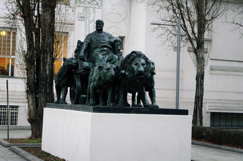 Фондамента (Fondamenta) - так в Венеции называют искусственно