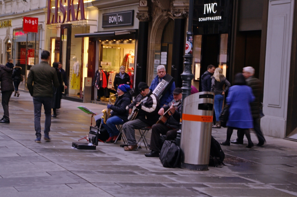 Санта-Мария ди Назарет (Chiesa degli Scalzi) - одна