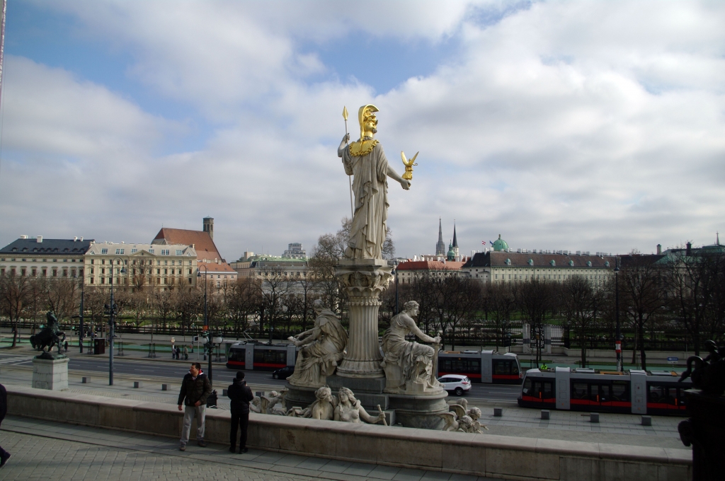 Дворец Дожей. Еще один классический вид Венеции.
